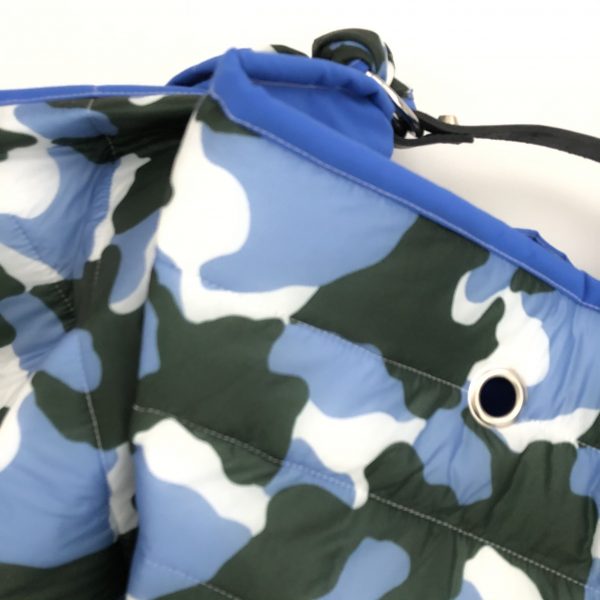 Borsa "Mandillo bag” camouflage blu - immagine 2