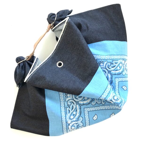 Borsa "Mandillo Bag" Denim  con fantasia Pasley azzurra