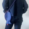 Pesce pochette "the fish STRING" blu con cima rosso/blu - immagine 2