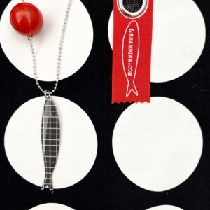 Collana "la Sardina" japan nera e galleggiante rosso